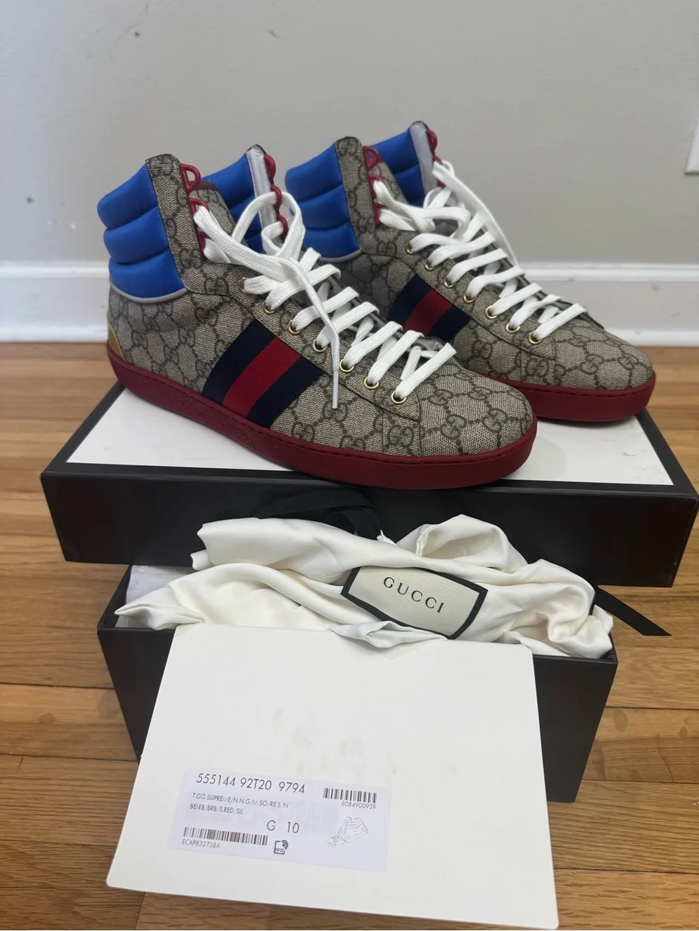 Gucci Men’s GG Supreme High-Top Sneakers in Beige with Red & Blue Accents